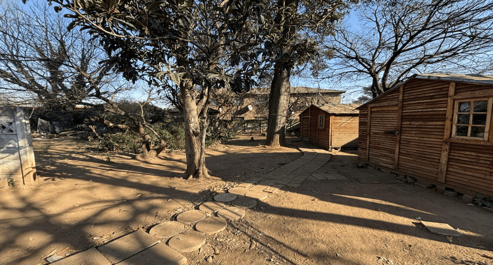 Large 3 Bedroom House For Sale, Kerk Street, Kempton Park — photo 1 of 11