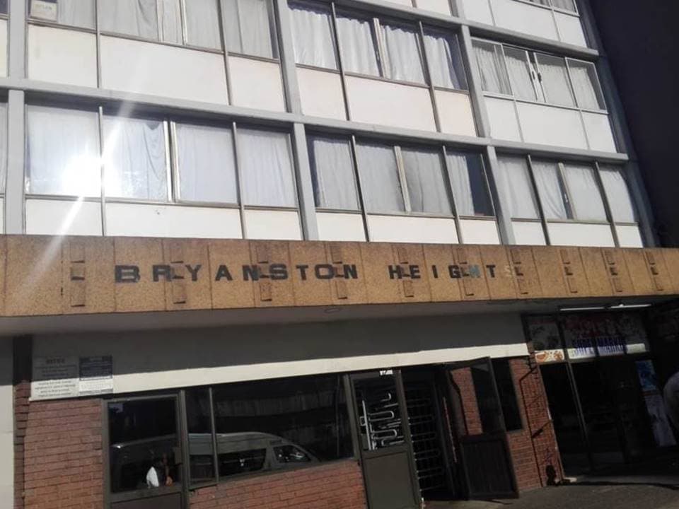 Repossessed Unit for Sale - Bulwer, Durban — photo 1 of 10